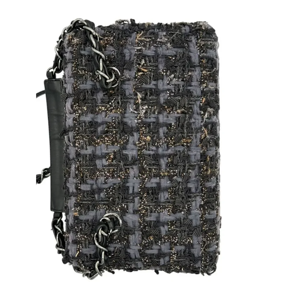 CHANEL 2006 tweed